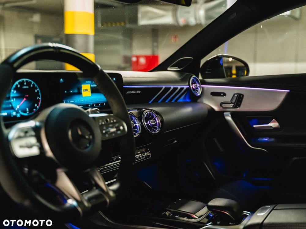 Mercedes-Benz CLA AMG 45 S 4Matic+ B AMG Speedsh 8G-D - 18