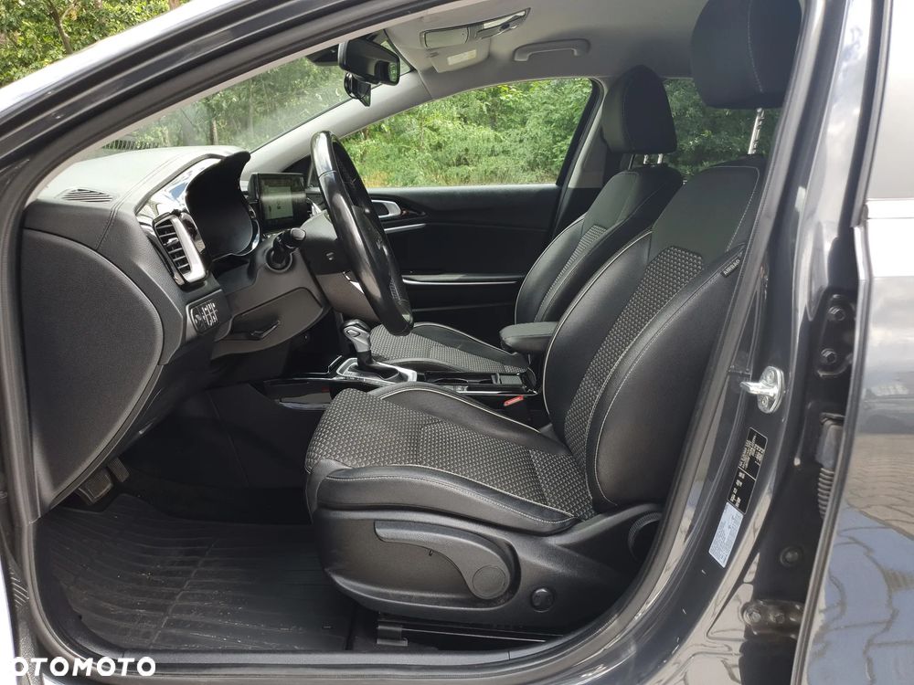 Kia XCeed 1.6 GDI PHEV L Business Line DCT - 13