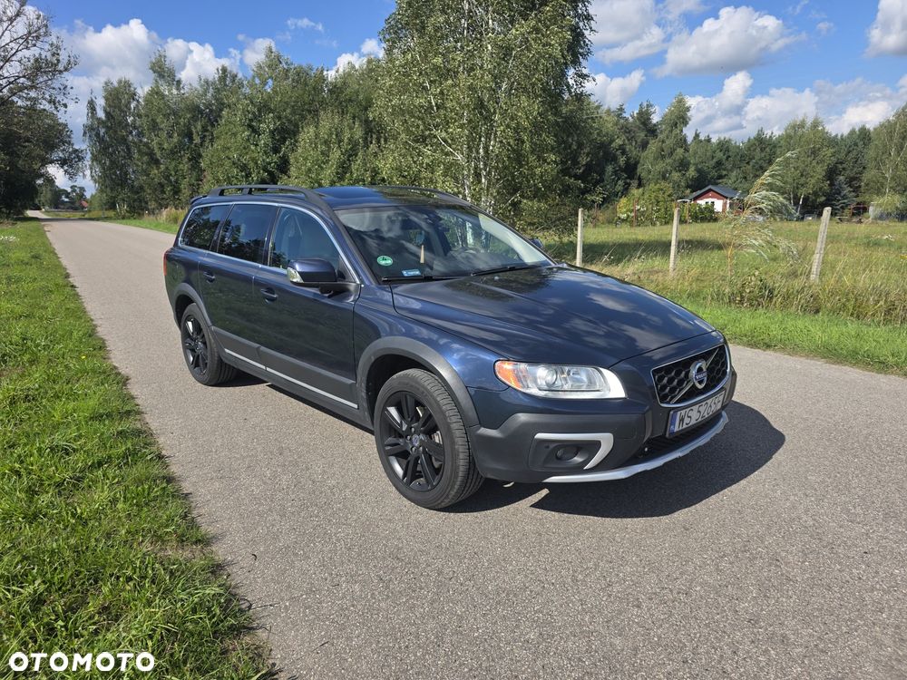 Volvo XC 70 - 2