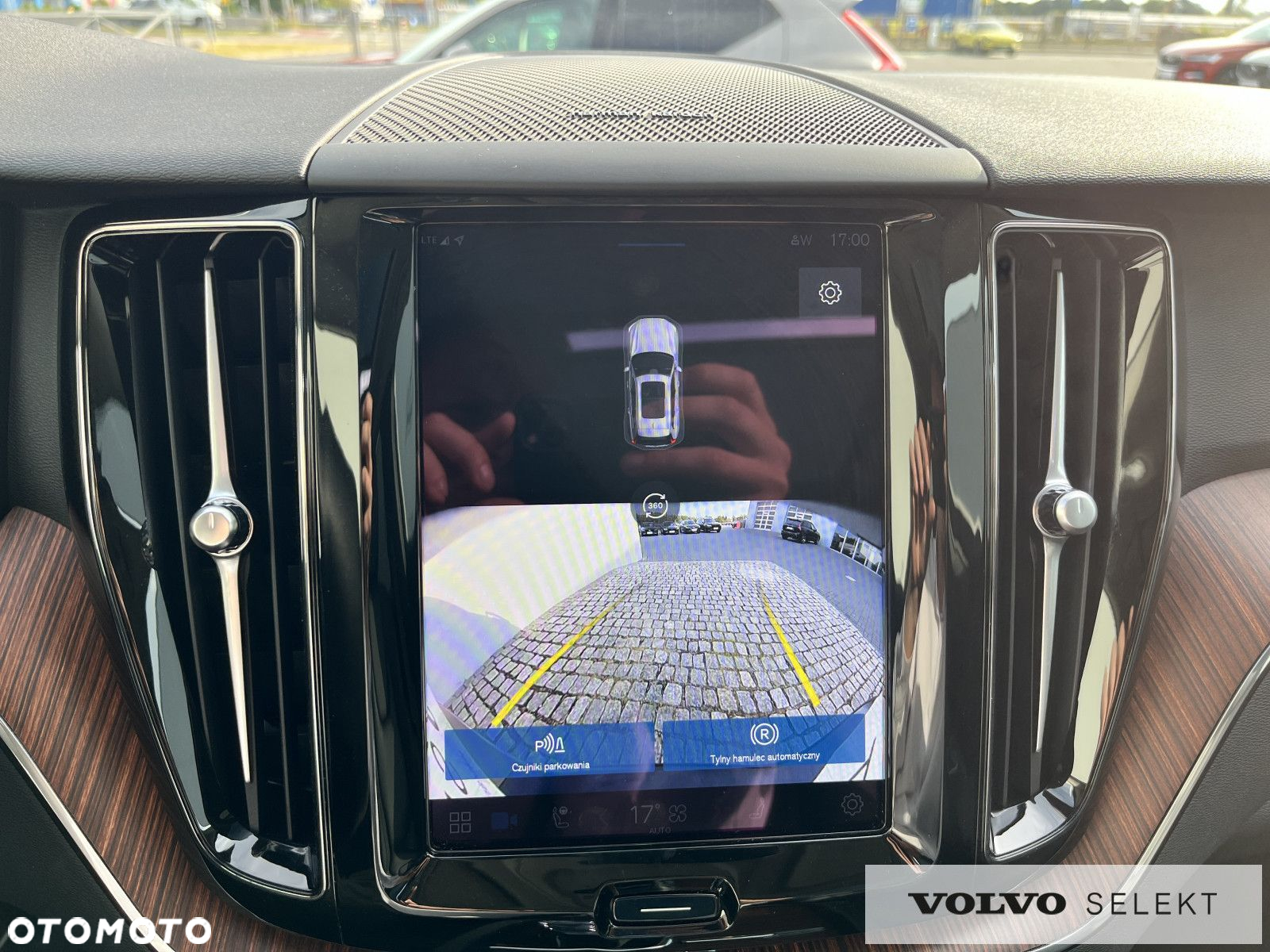 Volvo XC 60 - 22