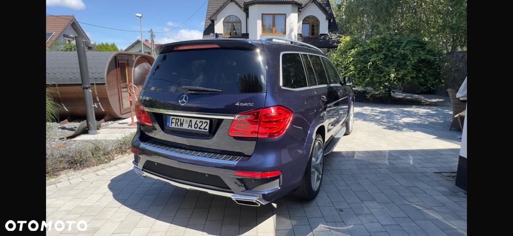Mercedes-Benz GL - 5