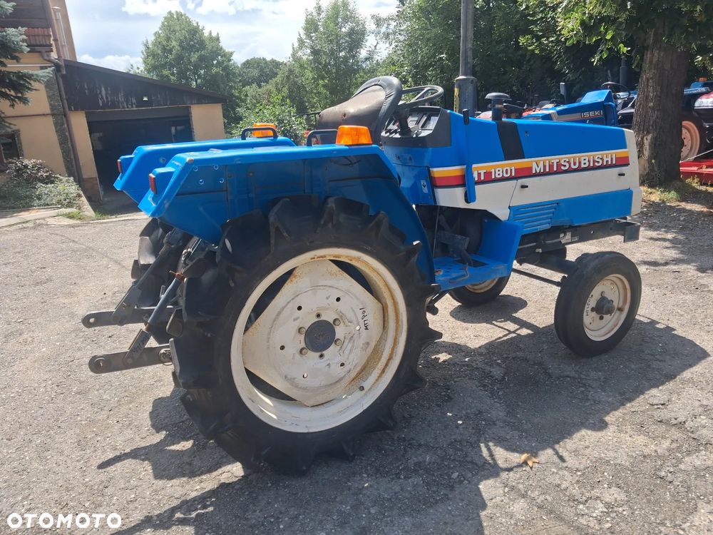 Mitsubishi MT1801 - 6