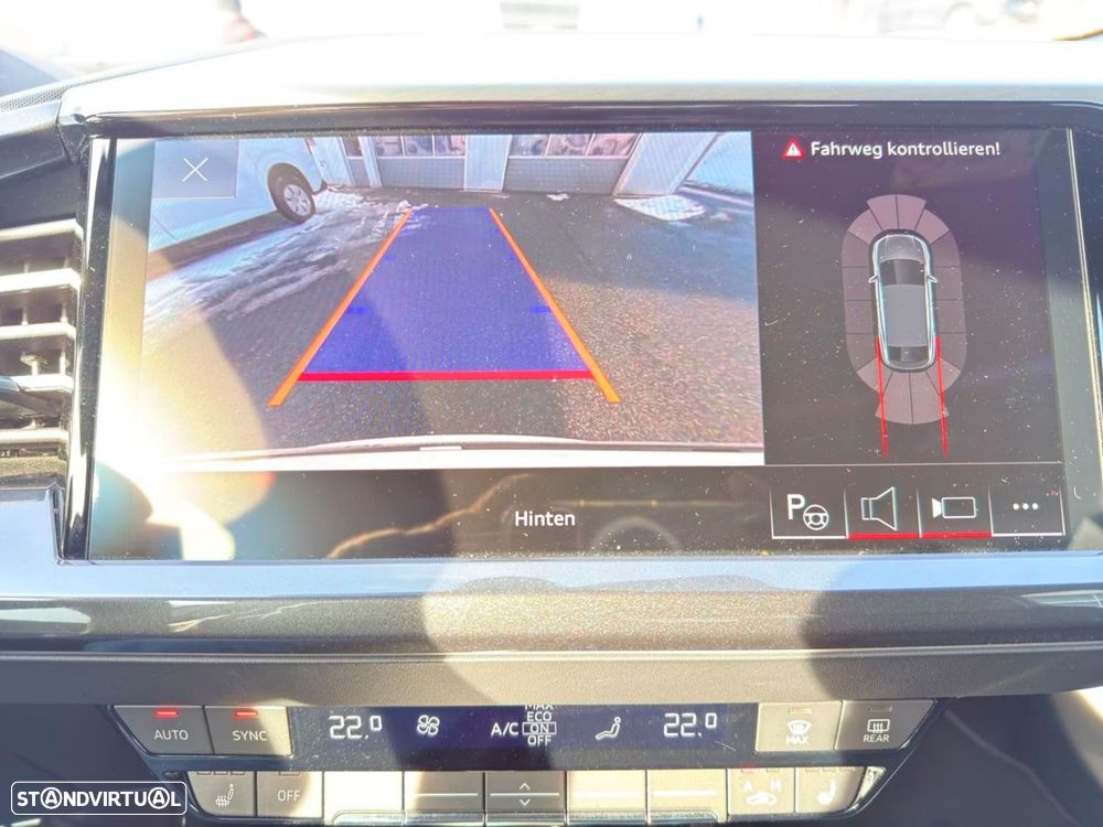 Audi Q4 Sportback e-tron - 9