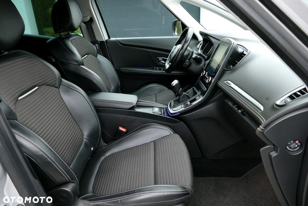 Renault Scenic 1.7 Blue dCi Zen - 24