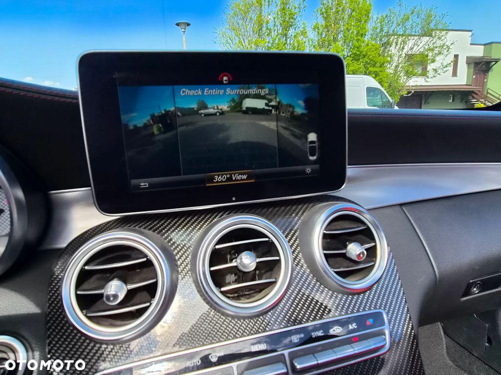 Mercedes-Benz Klasa C AMG 63 S AMG Speedshift 7G-MCT - 27