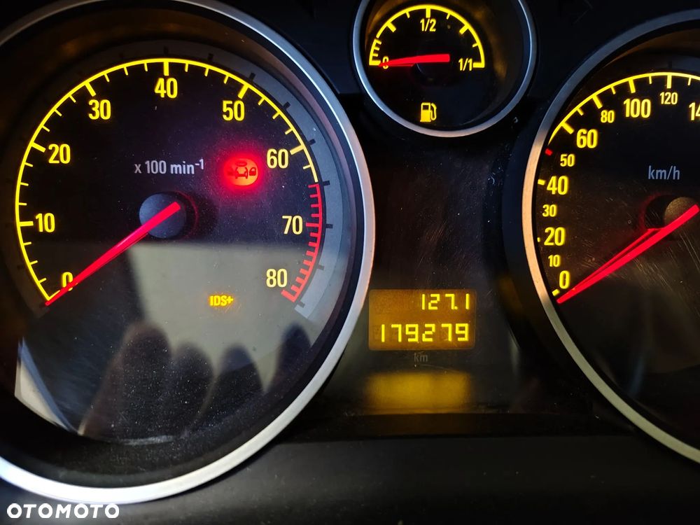 Opel Astra 2.0 Turbo Sport - 12