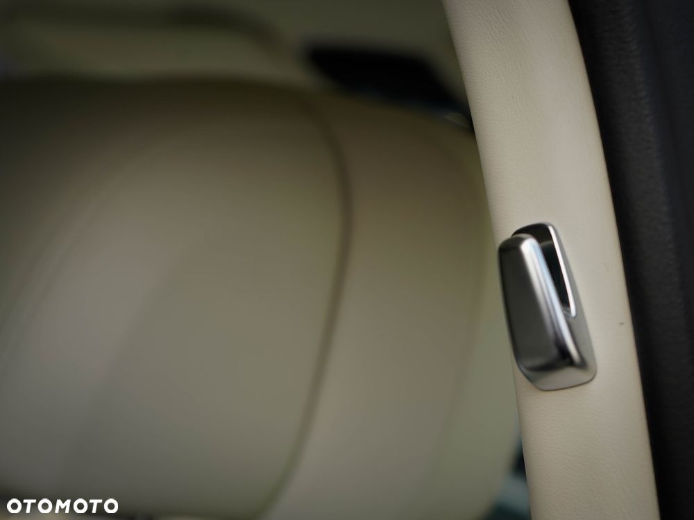 Land Rover Range Rover P615 SV - 41