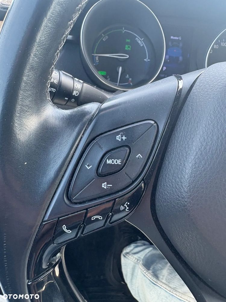 Toyota C-HR 1.2 T Premium CVT - 26