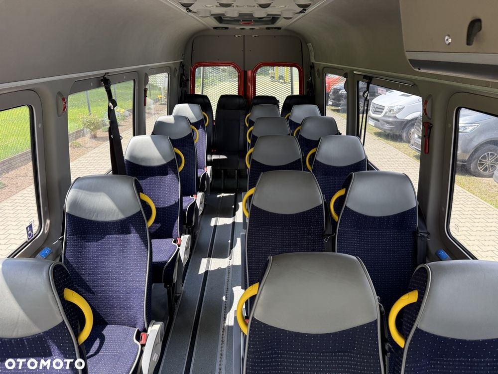 Mercedes-Benz Sprinter 516 - 15