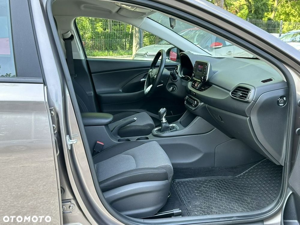 Hyundai i30 - 18