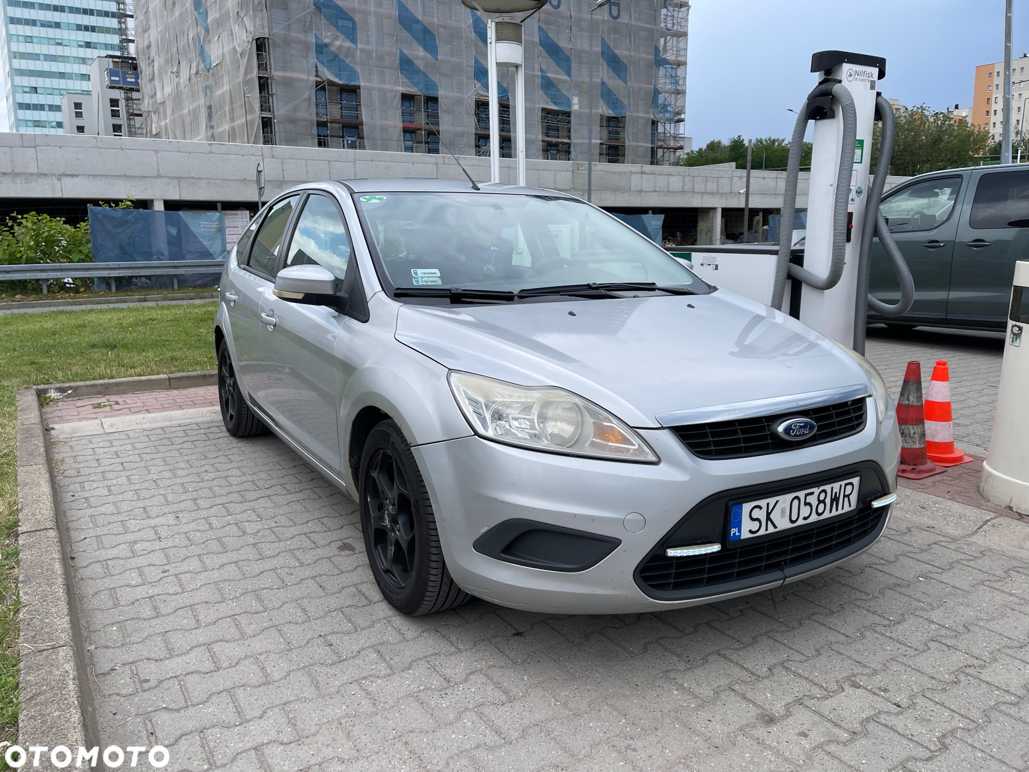 Ford Focus 1.6 Ambiente - 2