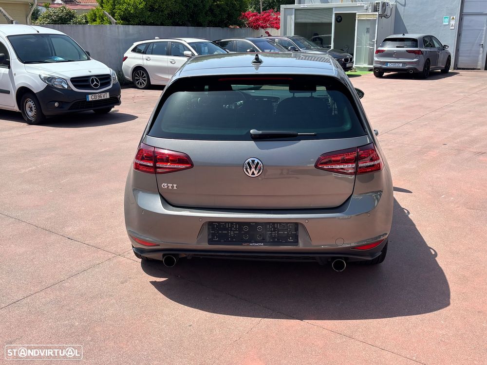 VW Golf GTI Performance BlueMotion DSG - 5