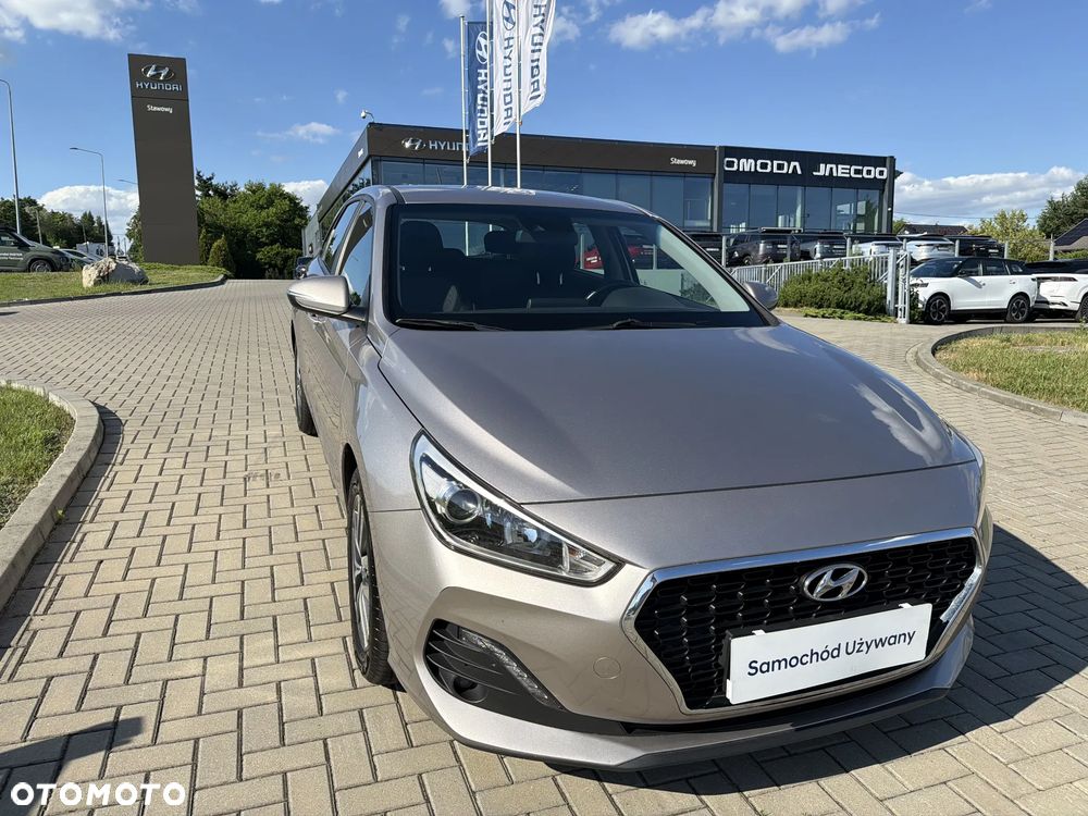 Hyundai i30 1.4 Classic + - 9