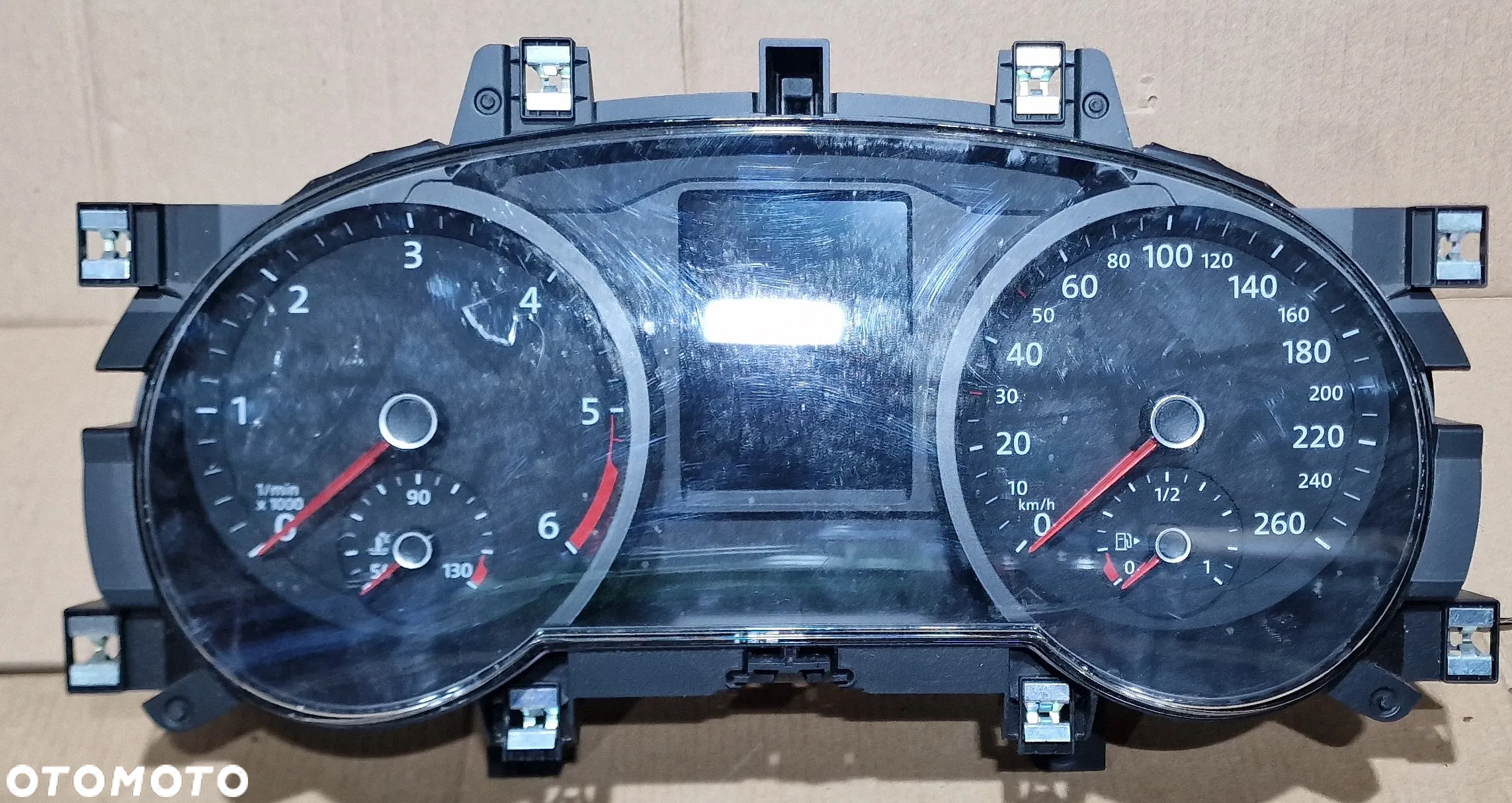 LICZNIK ZEGARY 3G0920741A VW PASSAT B8 - 2