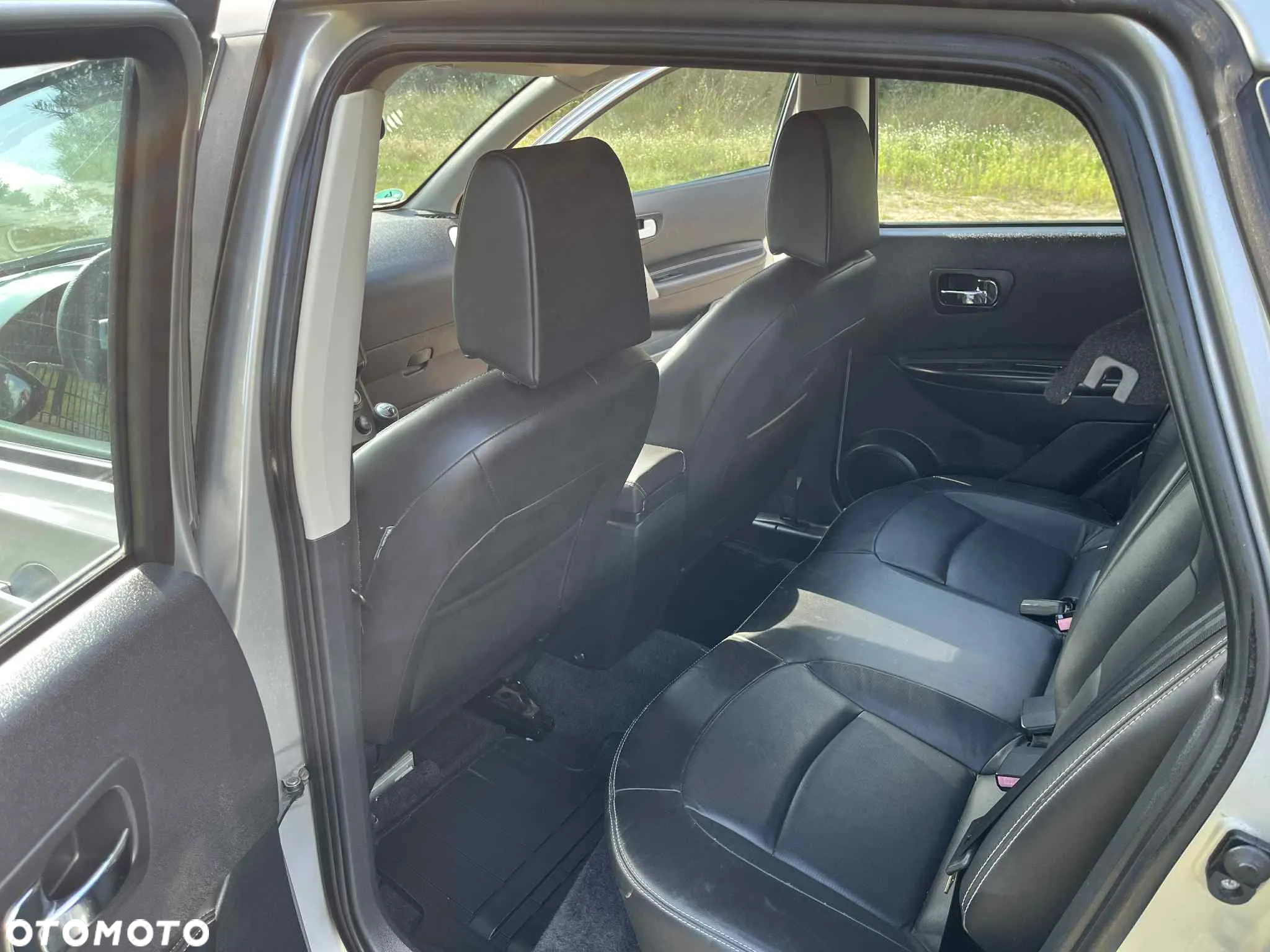 Nissan Qashqai 2.0 4x4 tekna - 6