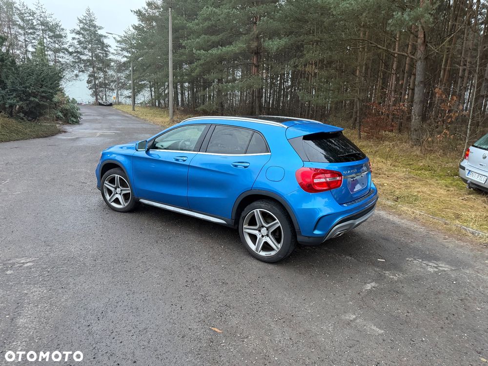 Mercedes-Benz GLA 250 7G-DCT AMG Line - 7