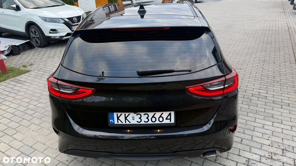 Kia Ceed 1.5 T-GDI M - 6