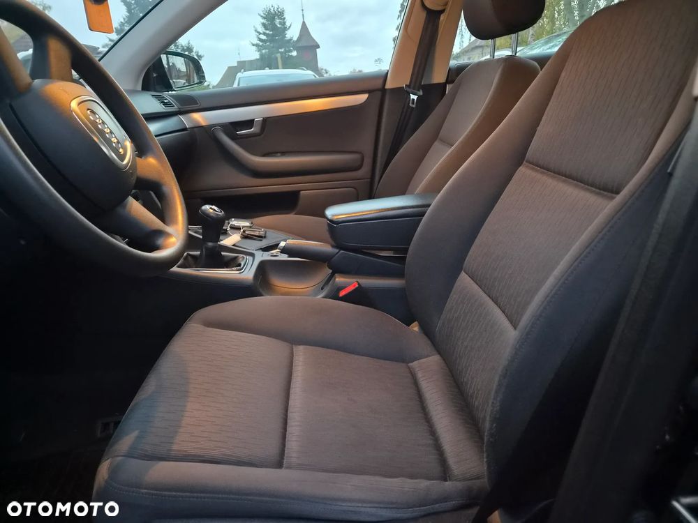 Audi A4 Limousine 1.6 - 14