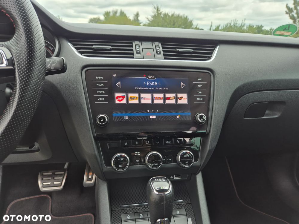 Skoda Octavia 2.0 TSI DSG RS 230 - 23