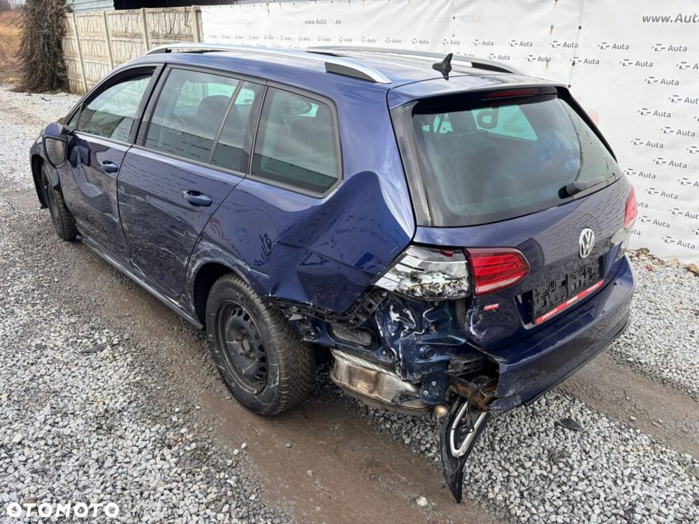 Volkswagen Golf Variant 2.0 TDI (BlueMotion Technology) DSG Comfortline - 5