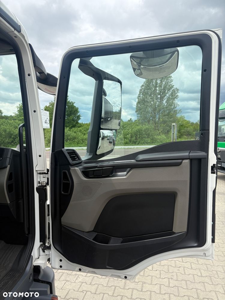 MAN TGL 12.220 / NOWY MODEL / 236.000km PRZEBIEGU /  KRÓTKI / DMC 12.000kg / EURO 6 / DO NAUKI JAZDY / NAUKA JAZDY / 250 - 26