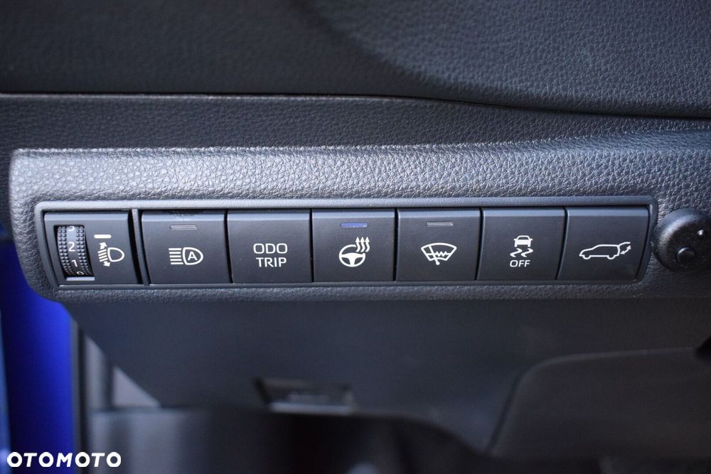 Toyota Corolla 1.8 Hybrid Style - 22