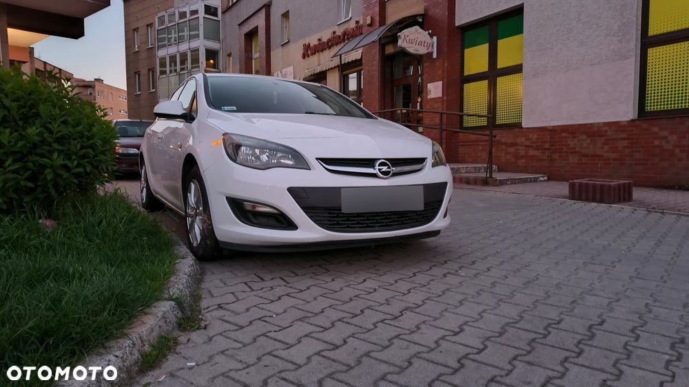 Opel Astra IV 1.6 Enjoy - 8