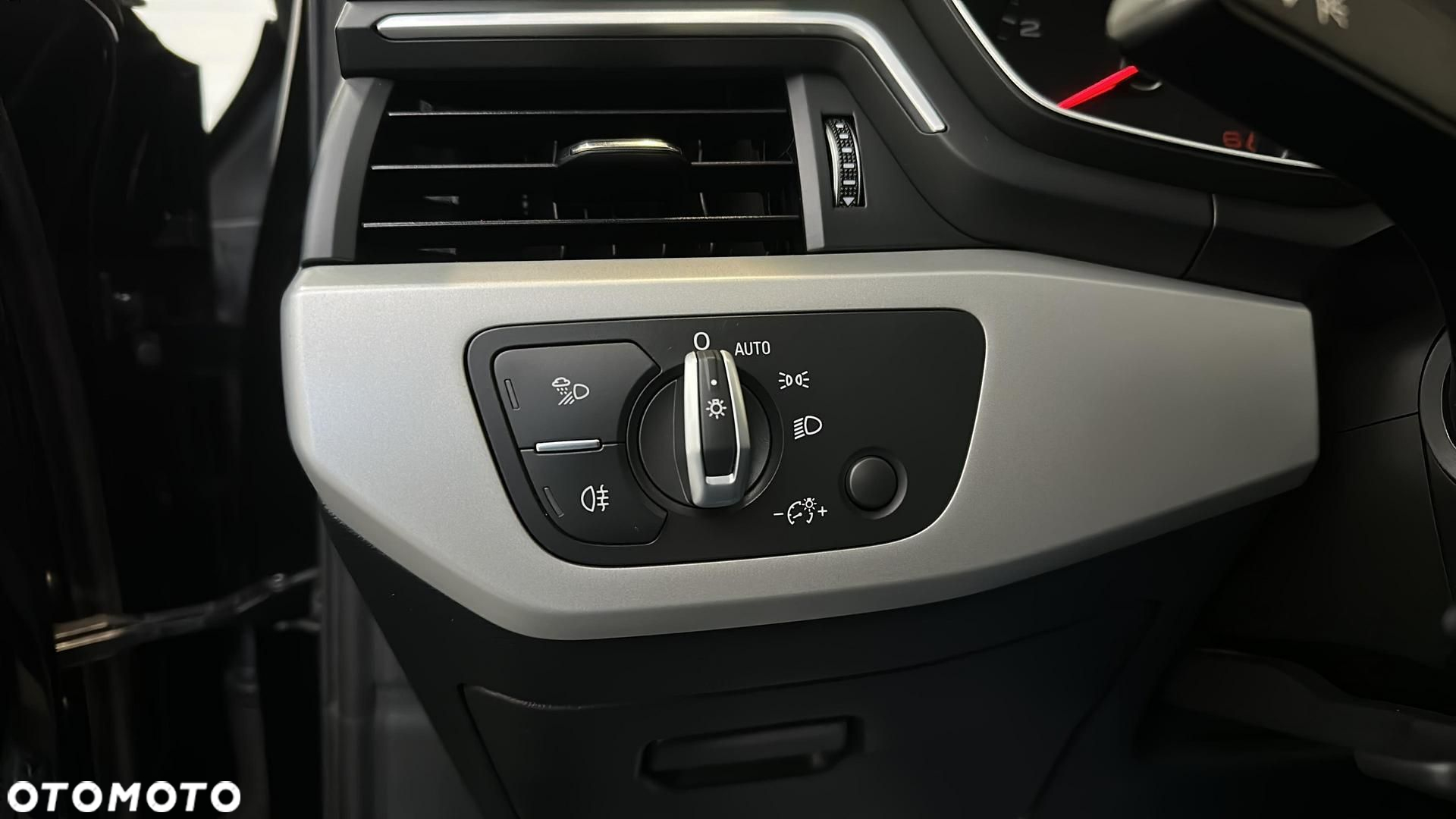 Audi A4 35 TDI mHEV S tronic - 31