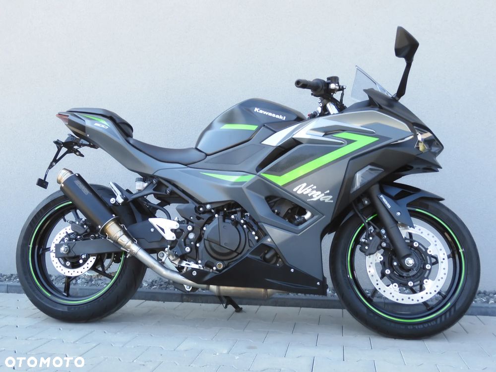 Kawasaki Ninja 500 - 19