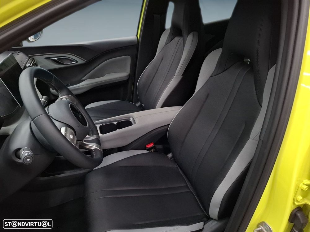 BYD Dolphin Surf 43.2 kWh Comfort - 10