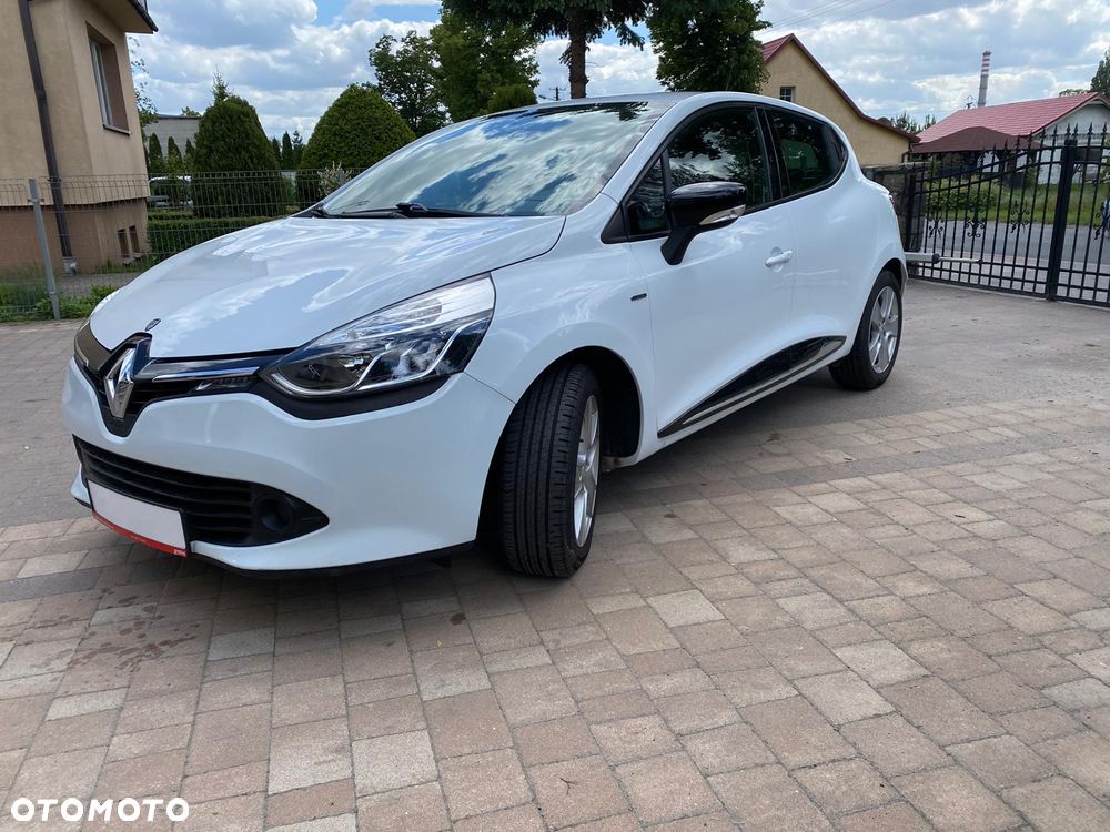 Renault Clio 1.2 16V 75 Expression - 1