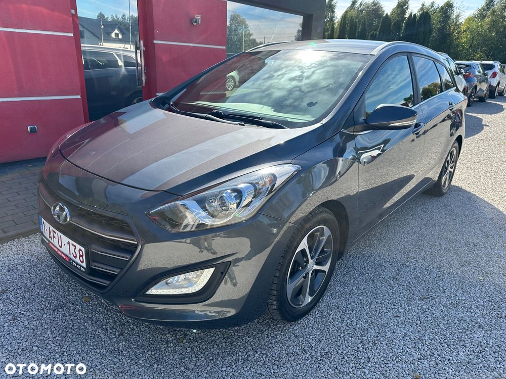 Hyundai i30 Kombi 1.6 CRDI Passion - 3
