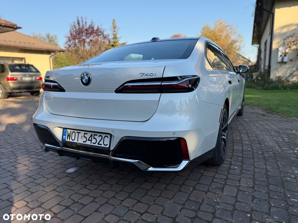 BMW Seria 7 740Li xDrive - 5