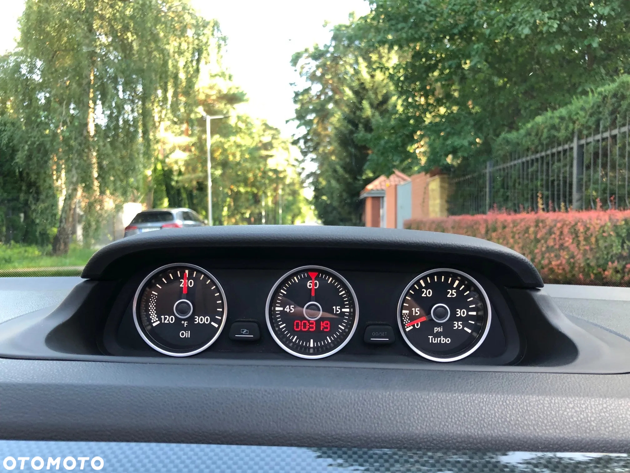 Volkswagen Beetle The 2.0 TSI DSG Exclusive Sport - 13