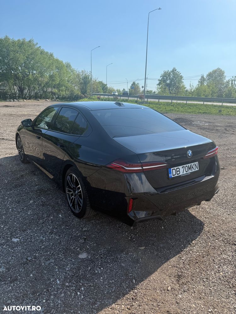 BMW Seria 5 520d xDrive Aut. - 5