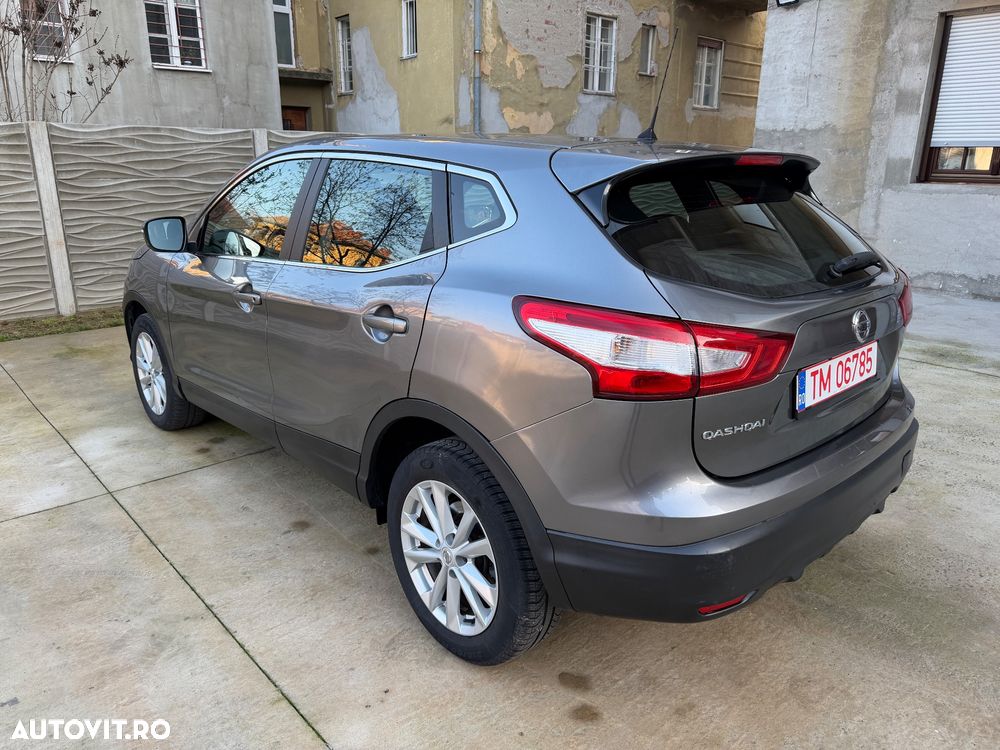 Nissan Qashqai 1.6 DCI Xtronic TEKNA - 6