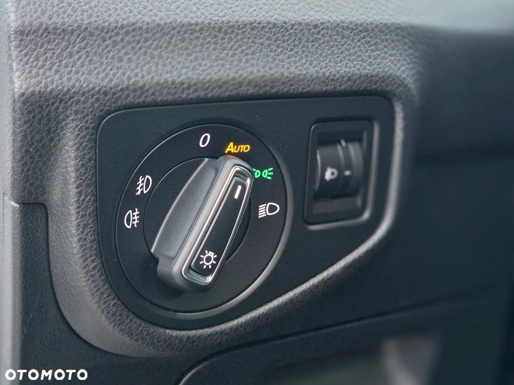 Volkswagen Golf Sportsvan 1.4 TSI (BlueMotion Technology) DSG Sound - 30