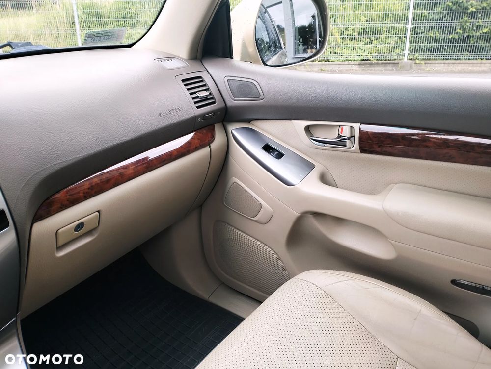 Toyota Land Cruiser 3.0 D Luna Comfort - 5