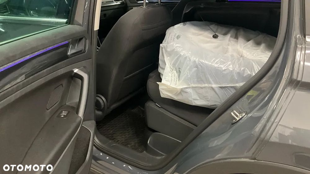 Volkswagen Tiguan 2.0 TDI SCR 4Mot Elegance DSG - 12