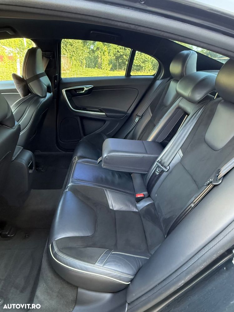 Volvo S60 D3 Geartronic RDesign - 17