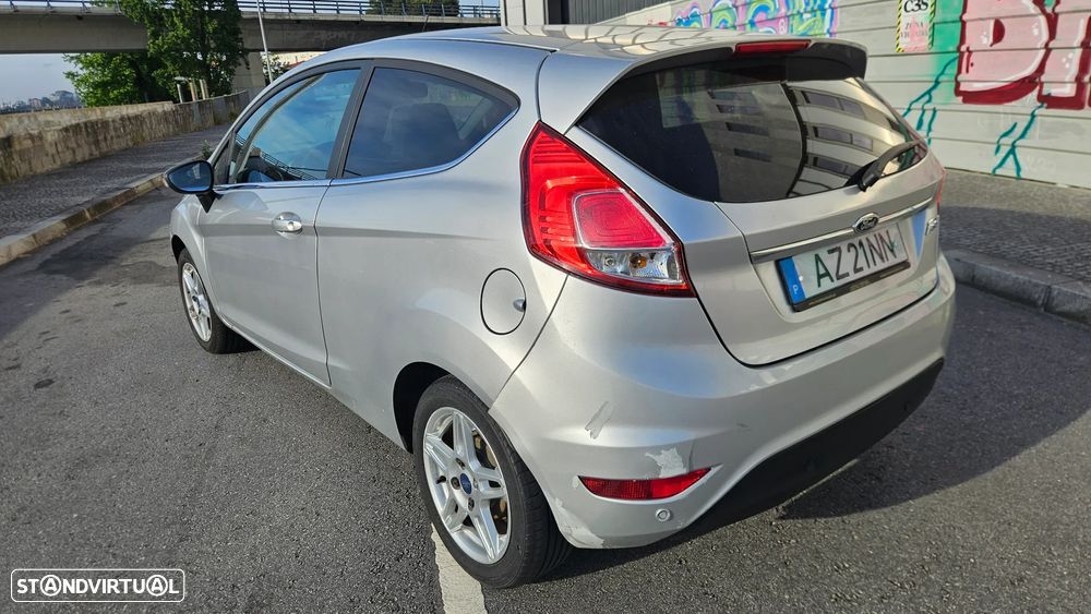 Ford Fiesta 1.6 TDCI Individual - 6