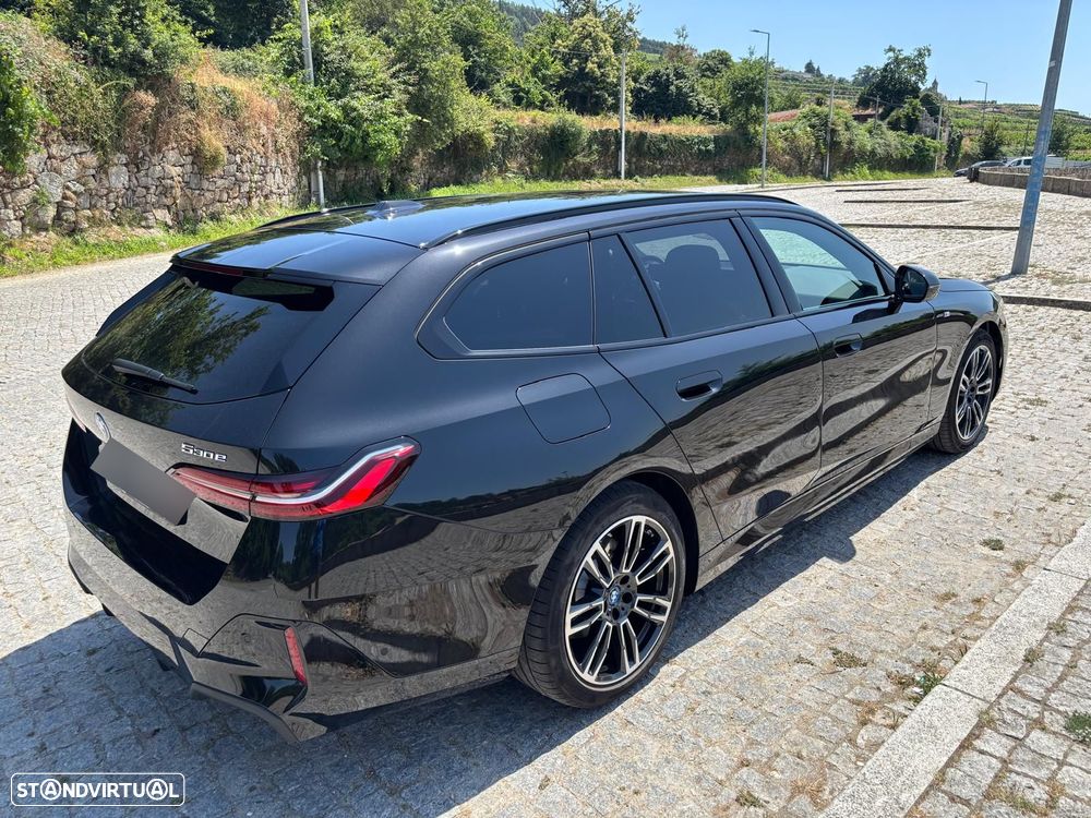 BMW 530 e Pack Desportivo M - 5