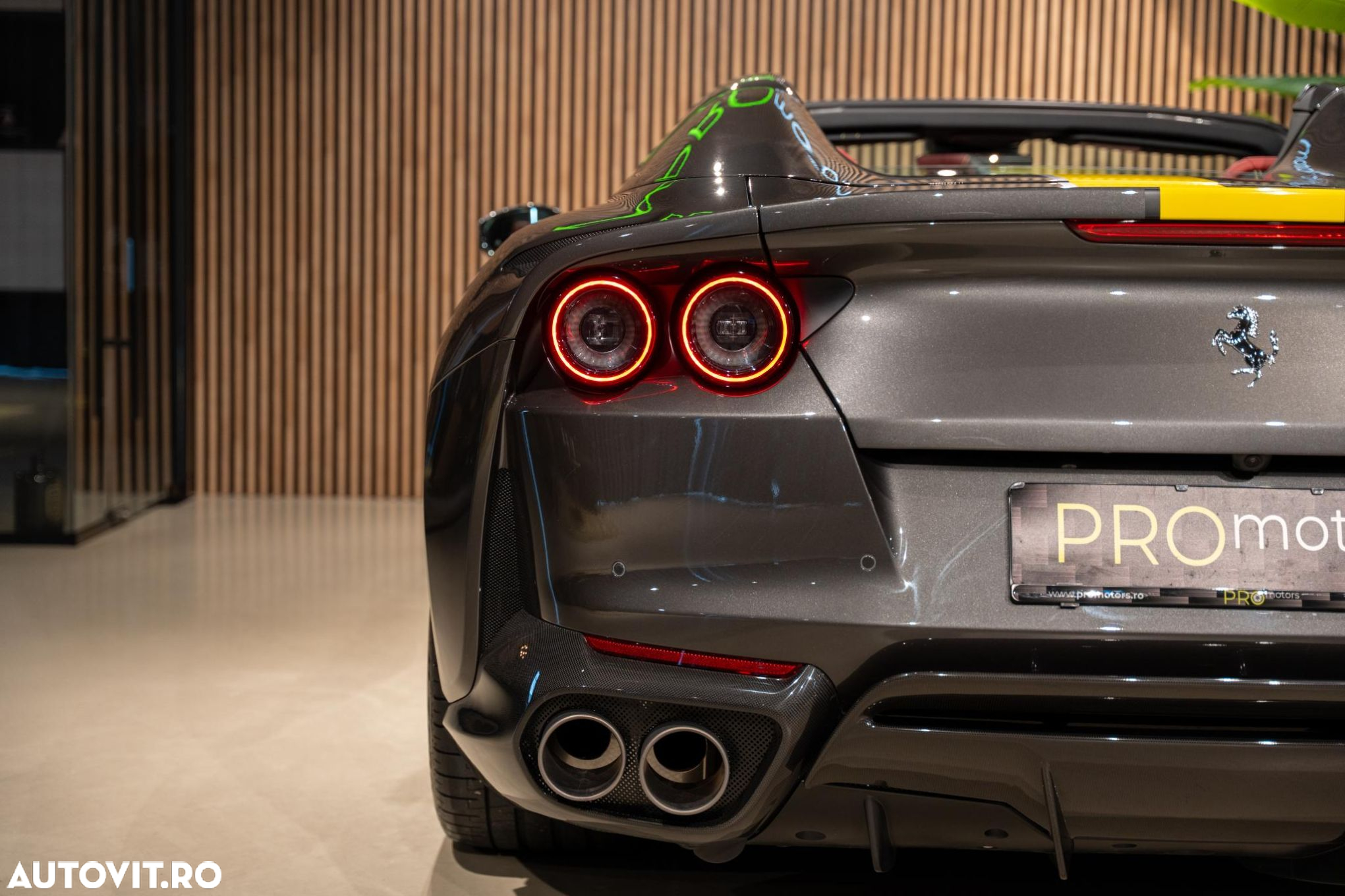 Ferrari 812 - 23
