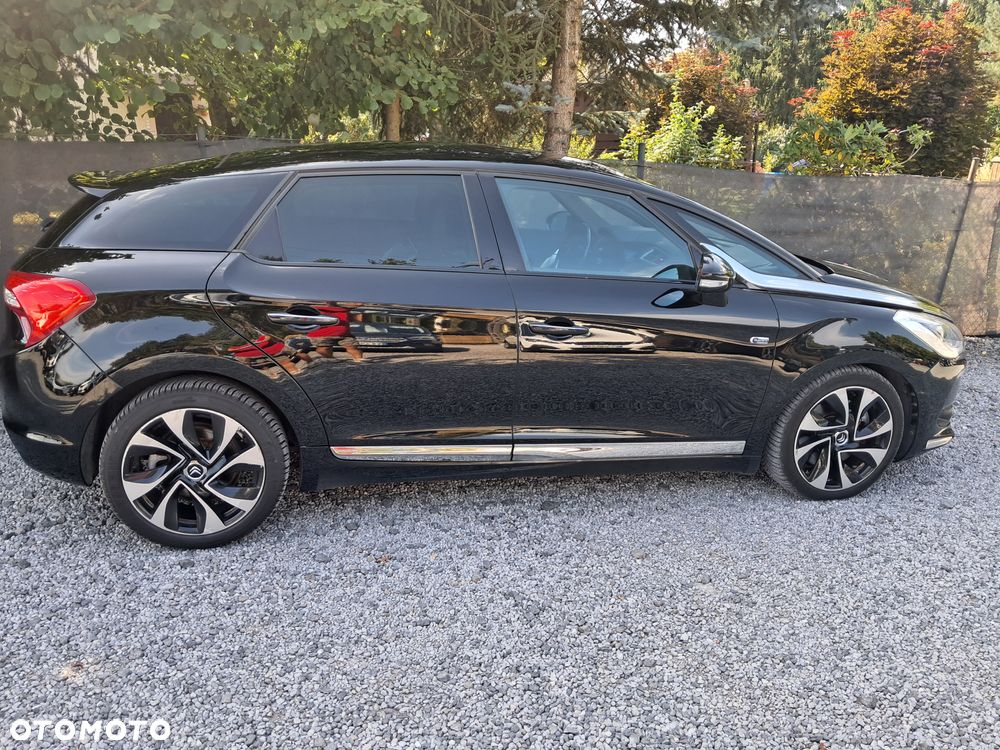 Citroën DS5 2.0 HDi Hybrid4 SoChic MCP - 1