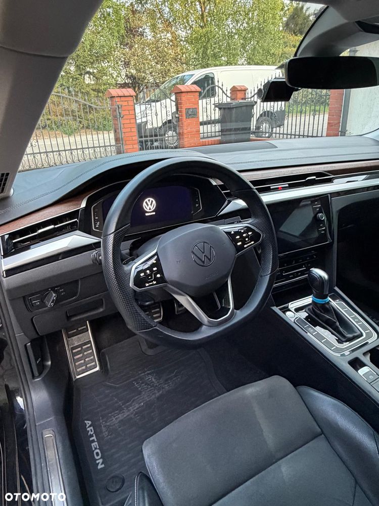 Volkswagen Arteon 2.0 TSI Essence DSG - 12
