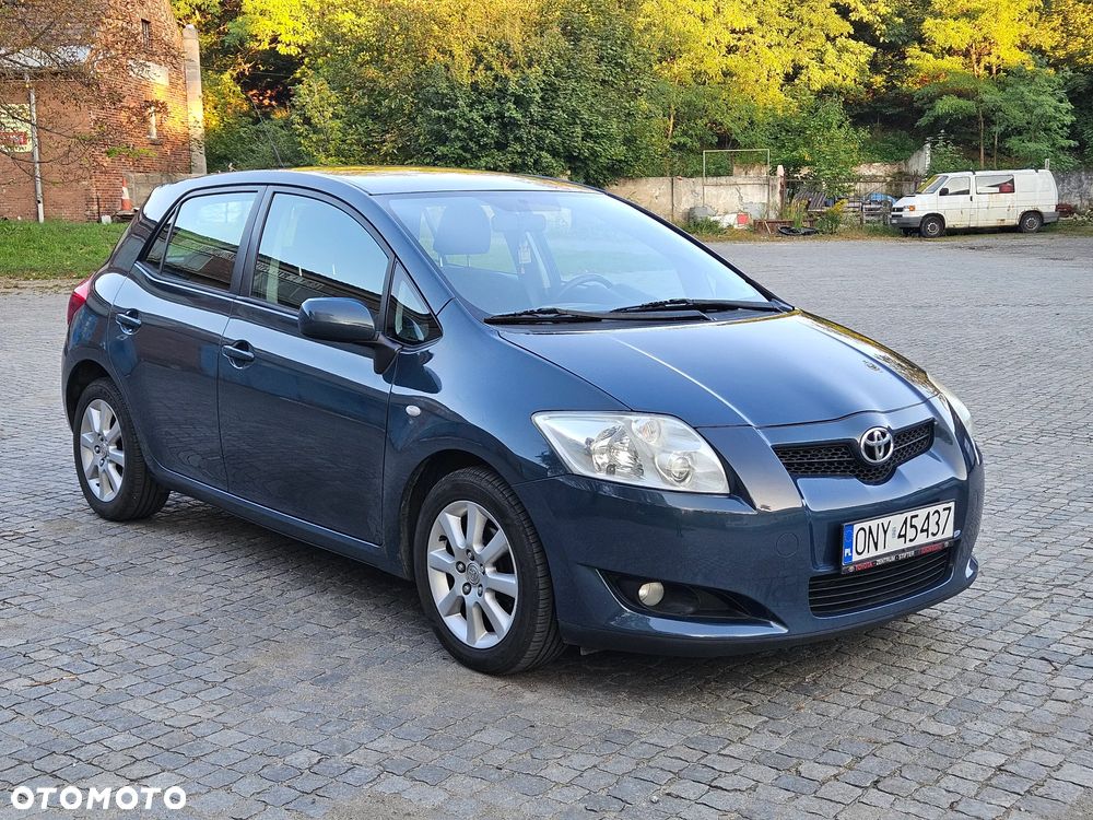 Toyota Auris 1.4 D-4D Life+ - 11