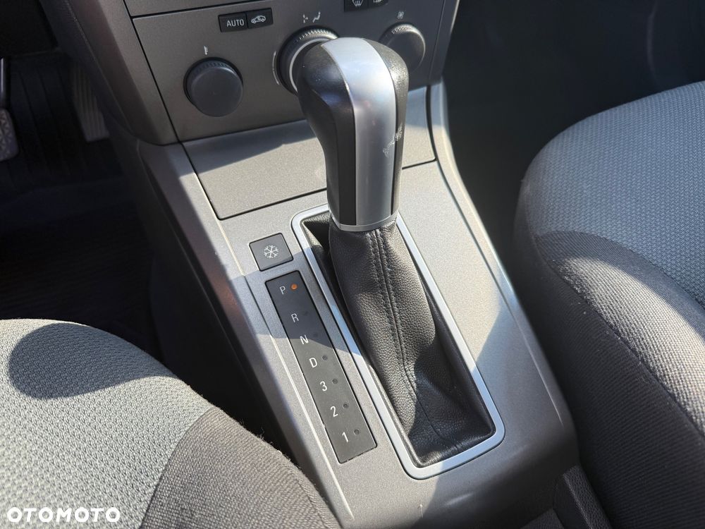 Opel Astra 1.8 Automatik Cosmo - 19