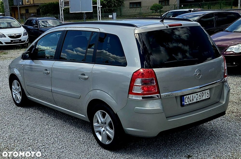 Opel Zafira 1.9 CDTI Edition Plus - 4