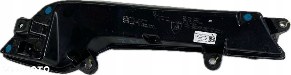 A2 LAMBORGHINI HURACAN LAMPA PRAWA TYLNA TYŁ EU 4T0945096 - 4