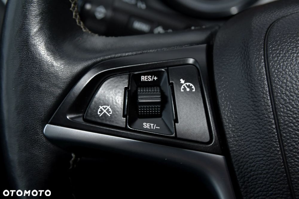 Opel Meriva 1.4 Style - 28